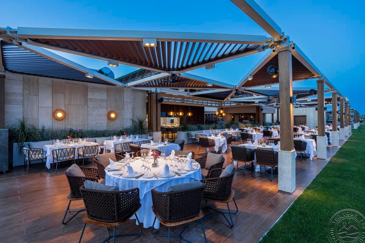CALISTA LUXURY RESORT