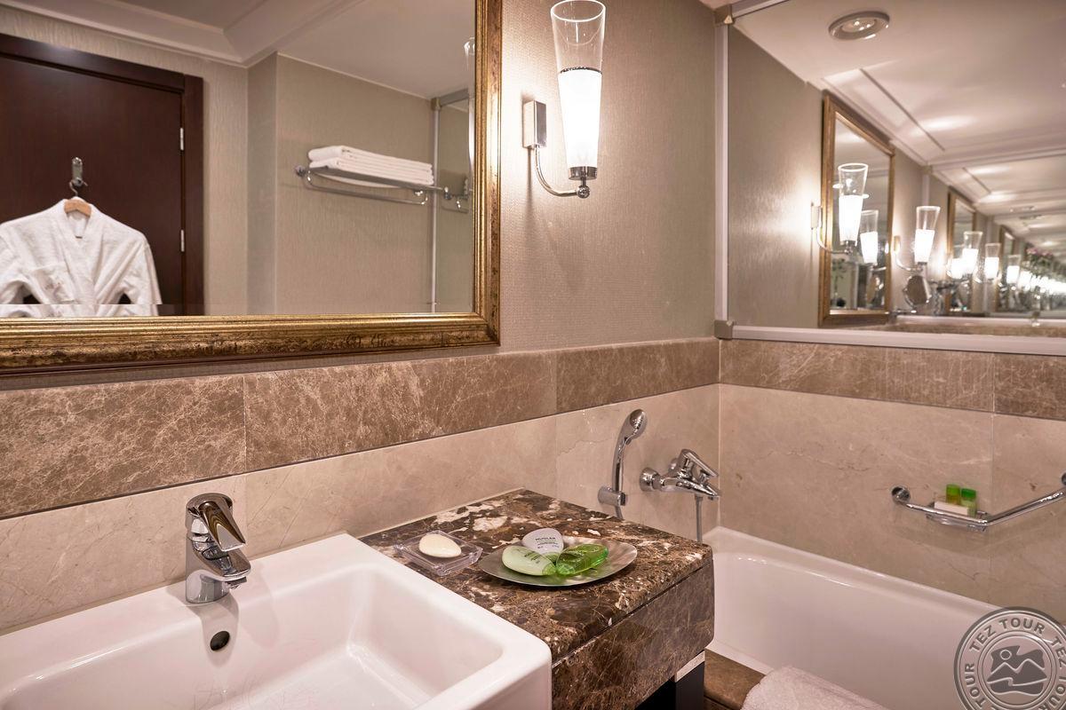 CALISTA LUXURY RESORT