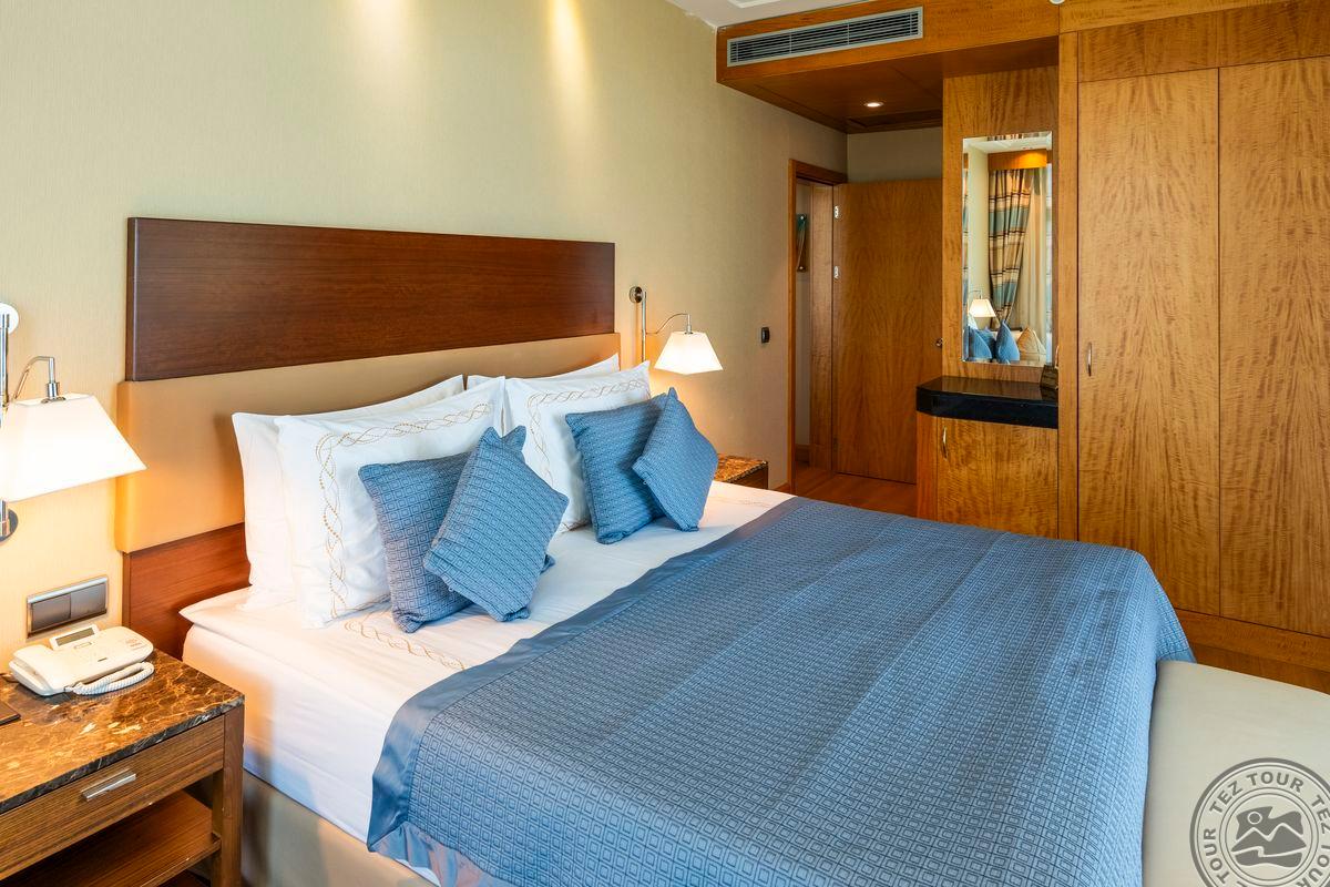 CALISTA LUXURY RESORT