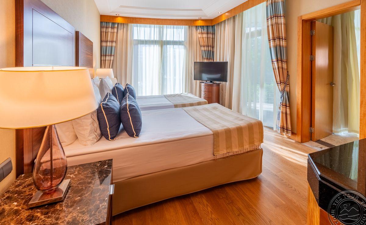 CALISTA LUXURY RESORT