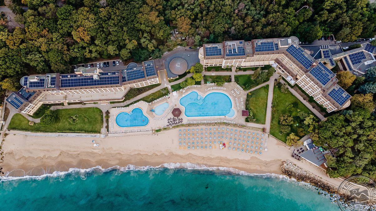 HVD RIVIERA BEACH HOTEL