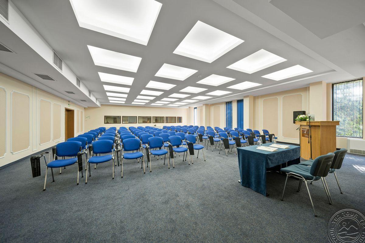 HVD RIVIERA BEACH HOTEL