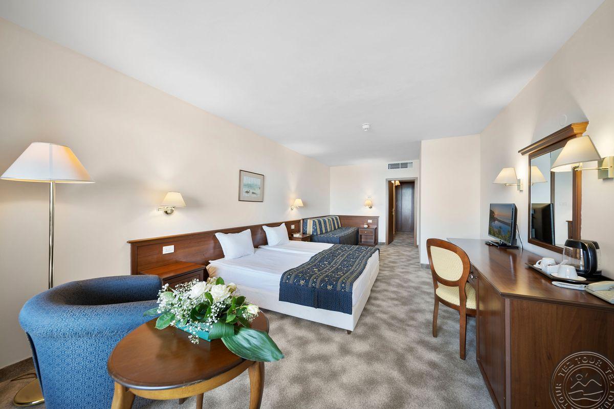 HVD RIVIERA BEACH HOTEL