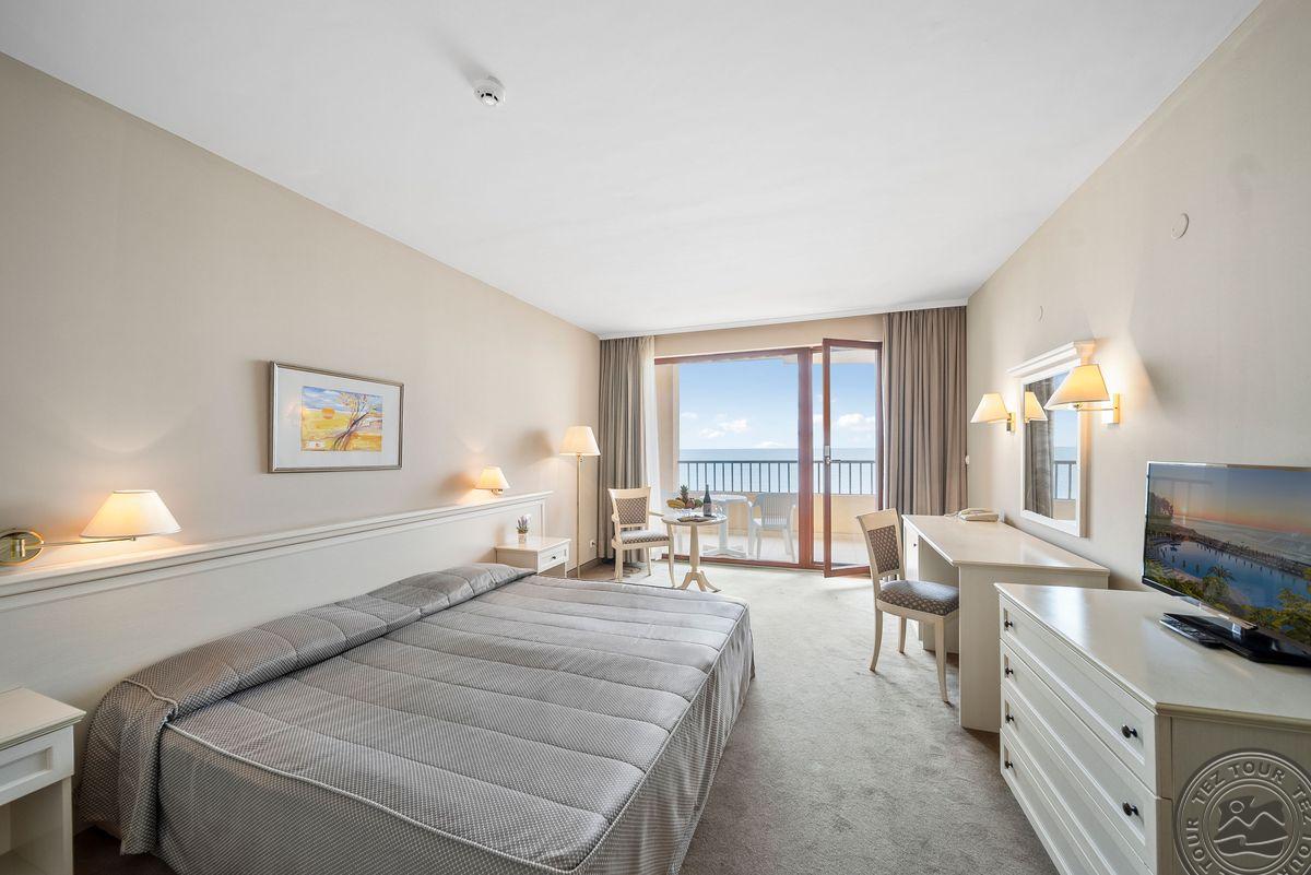 HVD RIVIERA BEACH HOTEL