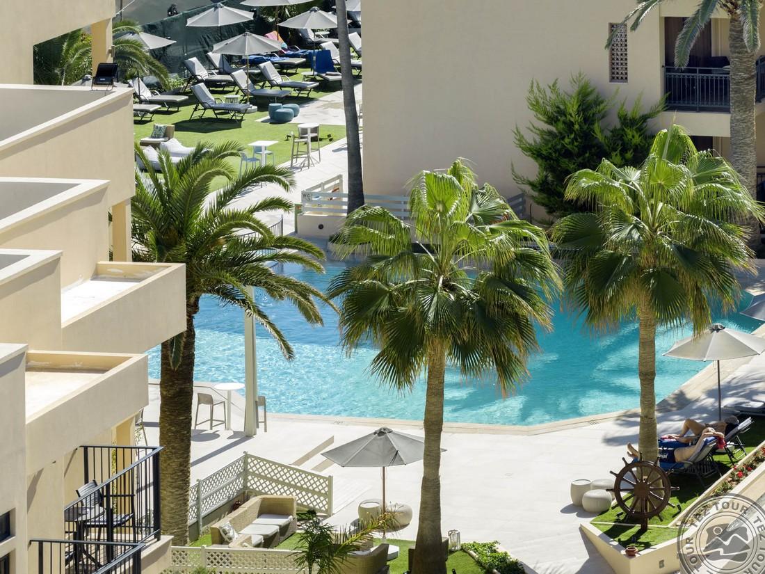 ATLANTIS BEACH HOTEL & SPA