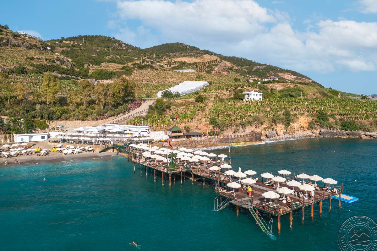 UTOPIA WORLD HOTEL
