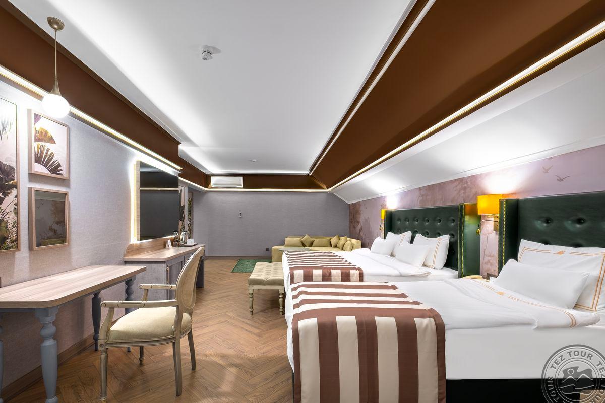 UTOPIA WORLD HOTEL
